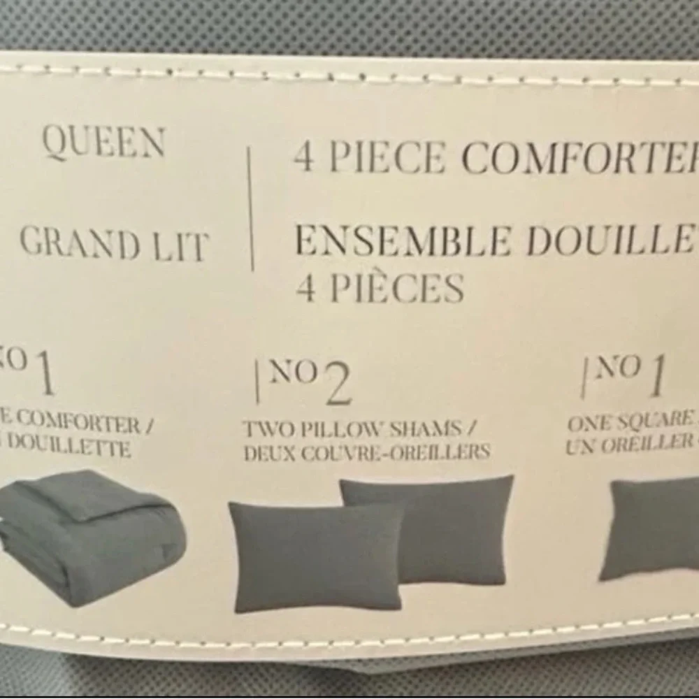Dream Stories Vapor Blue Queen Comforter Set New 4 Pieces 90”x90”